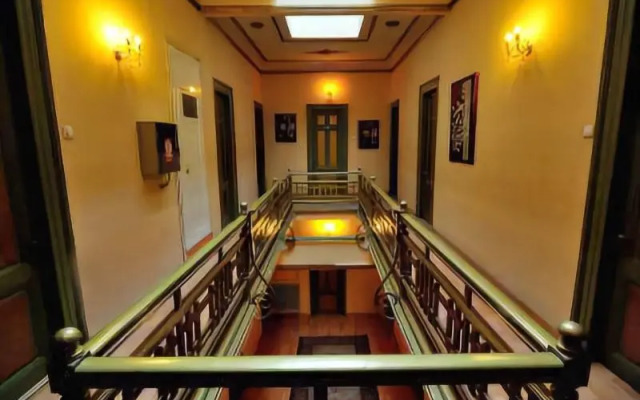 Atlantis Hotel