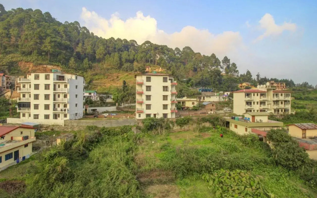 Oyo Flagship 77433 Sk Hotel