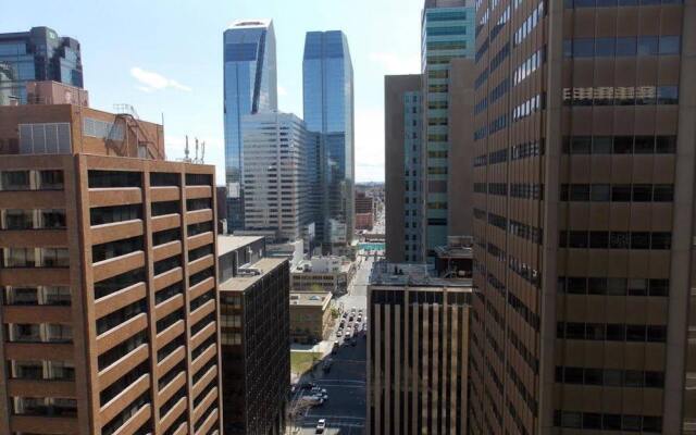 5 Calgary Downtown (2Bdr Suite