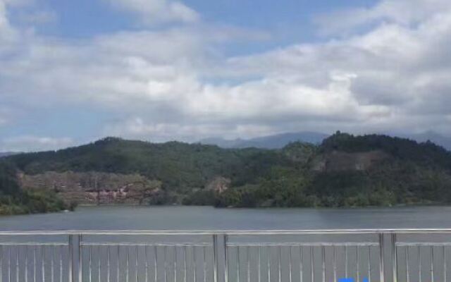 Taining Luxiang Nanhui Hotel (Jinhu Prairie)