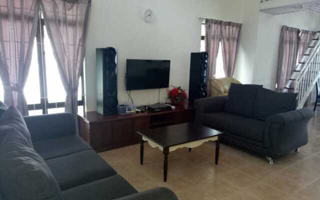 Ann Homestay Villa 893