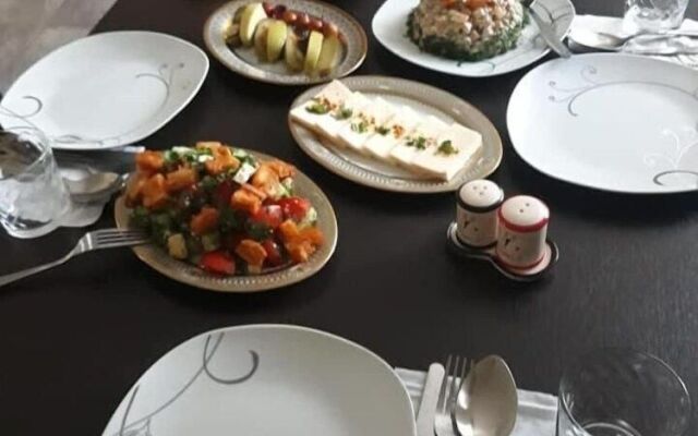 GuestHouse M22