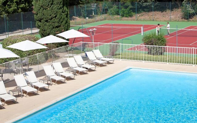 Novotel Avignon Nord