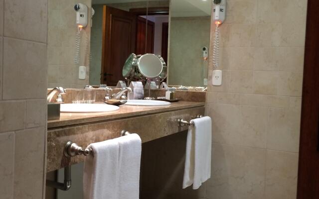 Los Cauquenes Resort + Spa + Experiences
