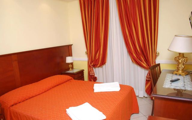 Hotel Valentino Palace