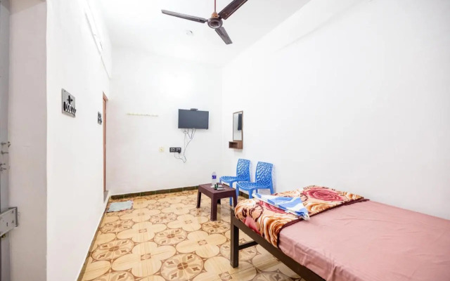 Sri Sai Holiday Inn