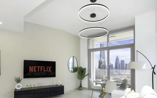 LUX  Executive Burj Khalifa View Suite