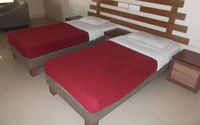 Hotel Nikhil Garden