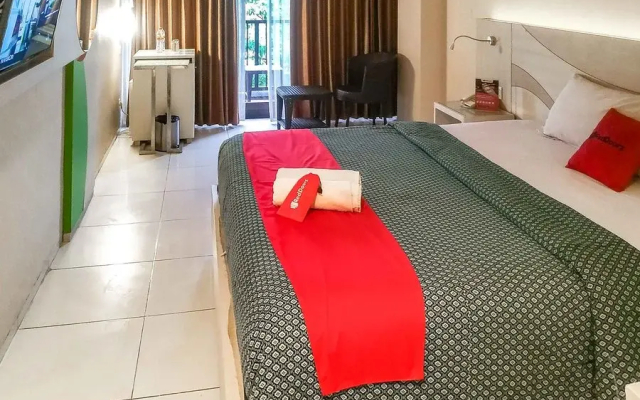 RedDoorz Premium @ Jalan Veteran Bojonegoro