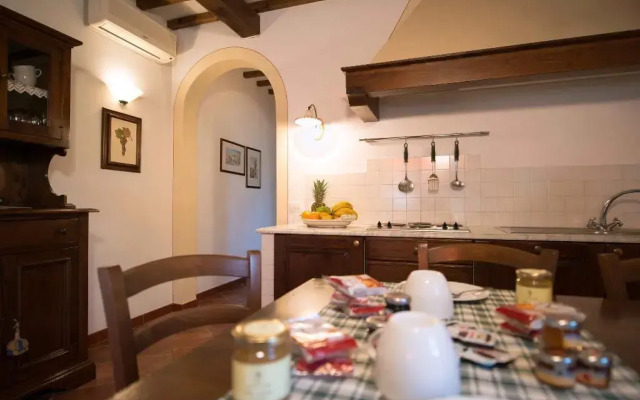 Casa Lari