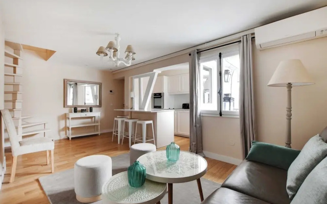 Chic Apartment - 1br/4p - Near the Louvre