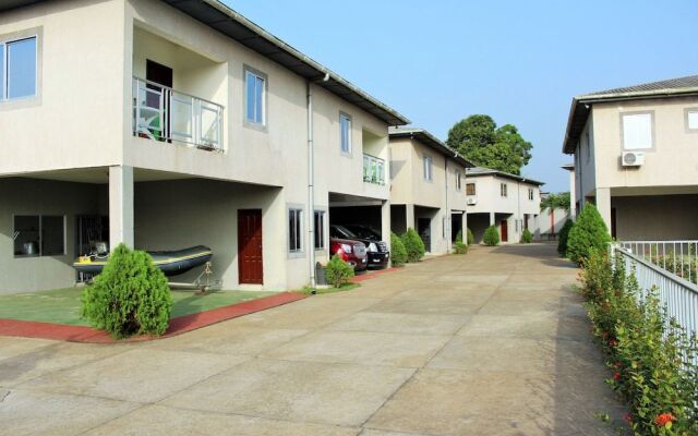 Riverside Resort Villas