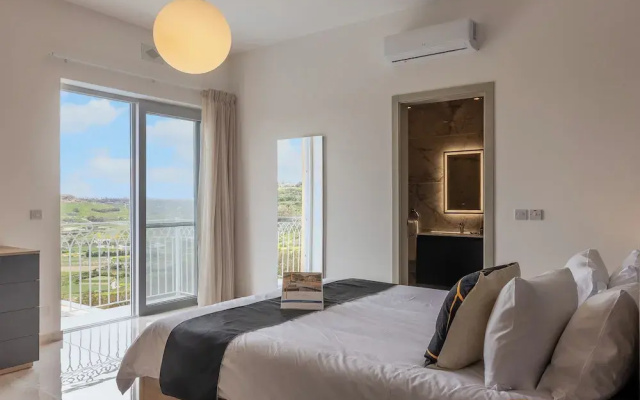 Magnifica Gozitan Villa Pool And Jacuzzi