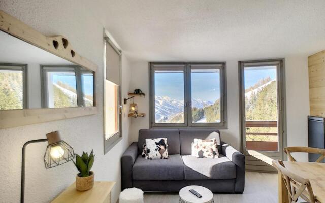 Appartement Les Menuires, 1 pièce, 4 personnes - FR-1-178-54