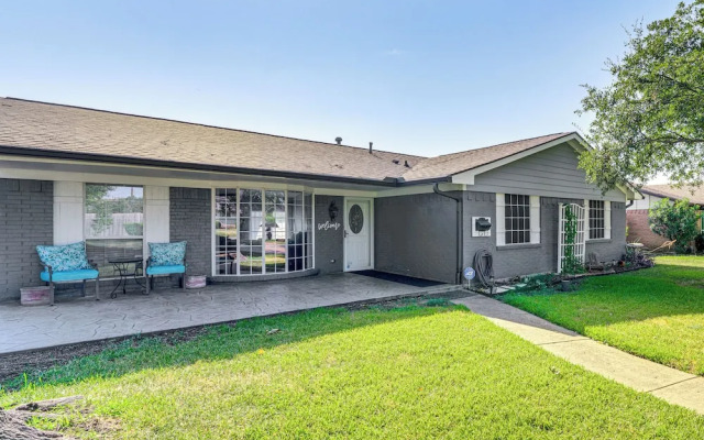 Texas Home w/ Yard: 2 Mi to Prairie Creek Park