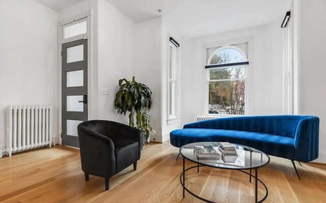 H St DC Haven 3-br Homestay