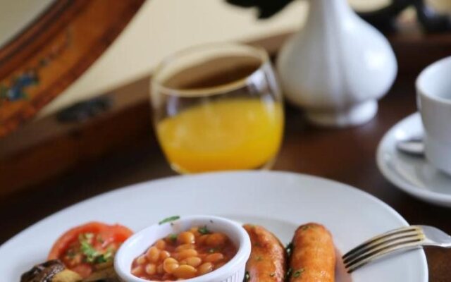 Reddans of Bettystown Luxury Bed & Breakfast, Restaurant and Bar