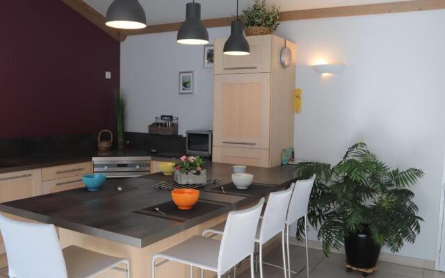 Les Oliviers gîte grand confort au calme