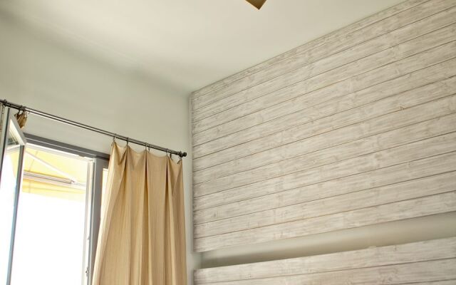 Xanthippi Hotel Apartments