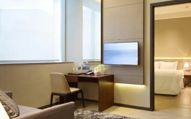 Louis Kienne Serviced Residences