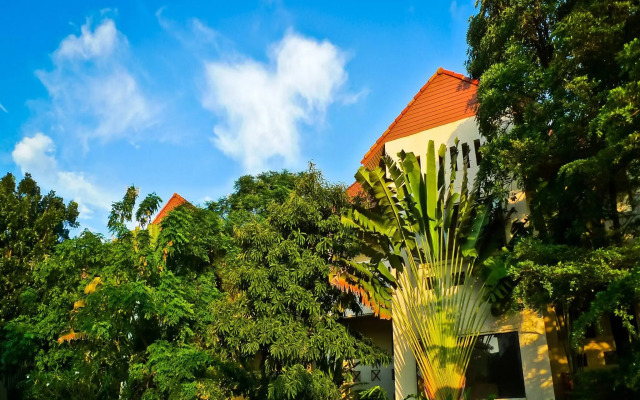 River Resort & Spa