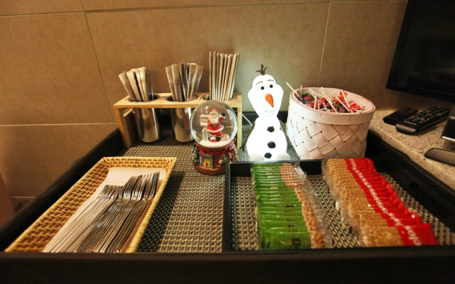 Changwon AT Business Hotel