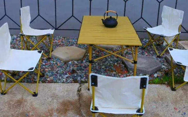 Nala Jacquard Garden Homestay