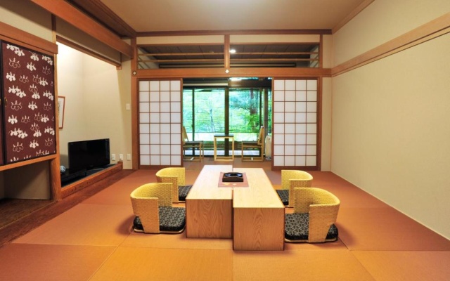 Deluxe with Open Air Bath Japanese-Style Room 사진 2