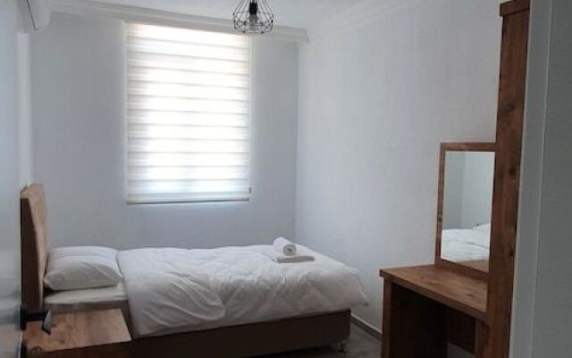 Yildiz Apart