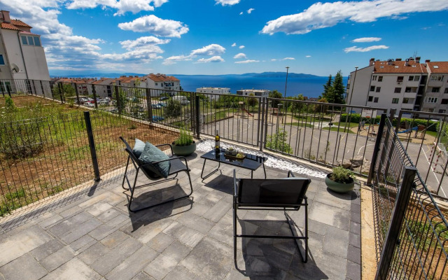 Seaview apartment „Megan“ with sunny terrace