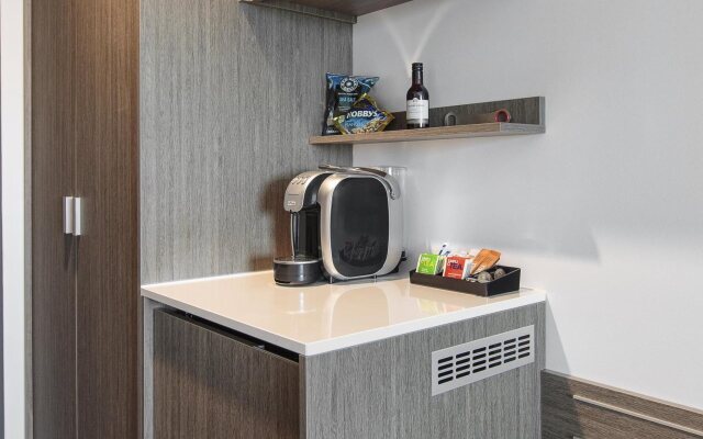 Mercure Sunshine Coast Kawana Waters