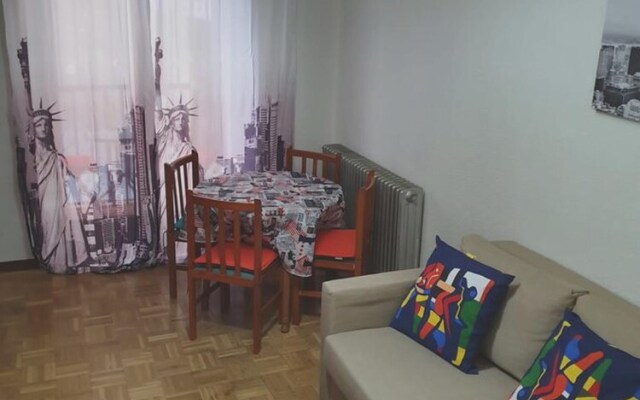 Apartment with One Bedroom in Salamanca, with Balcony And Wifi