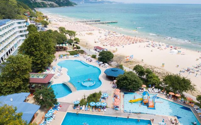 Arabella Beach Hotel - All Inclusive