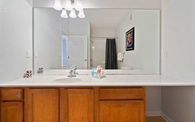 Renovated Condo by Convention Center & I-drive