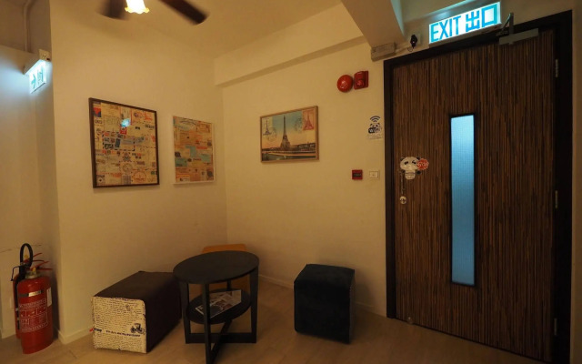 Panda's Hostel - Elegant