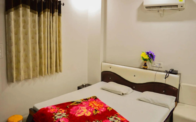 Hotel Shree Dwarkadhish Palace