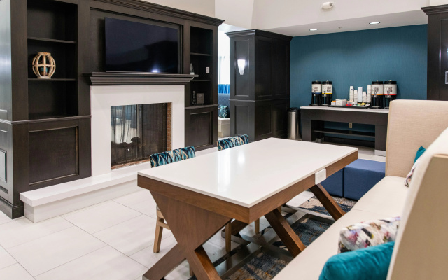 Hampton Inn & Suites Effingham