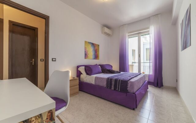 San Giovanni Apartment with Balcony