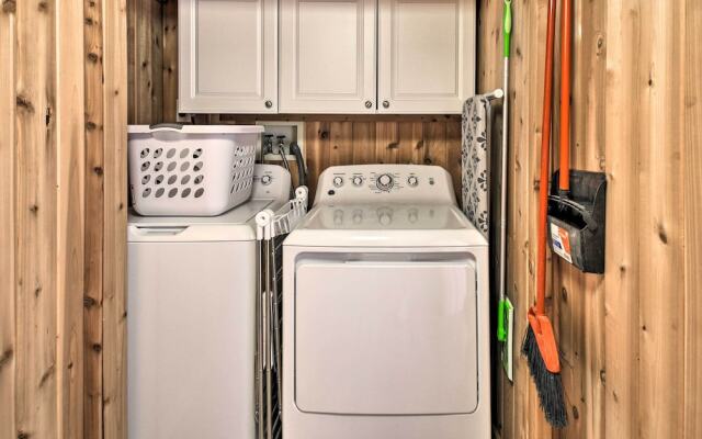 Chincoteague House w/ Enclosed Porch + Deck