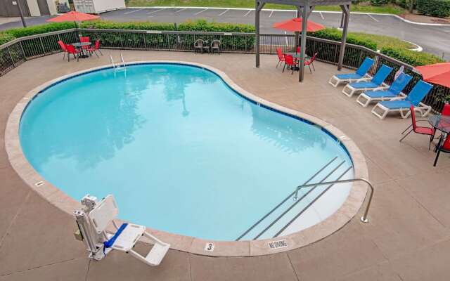 Baymont by Wyndham Nashville