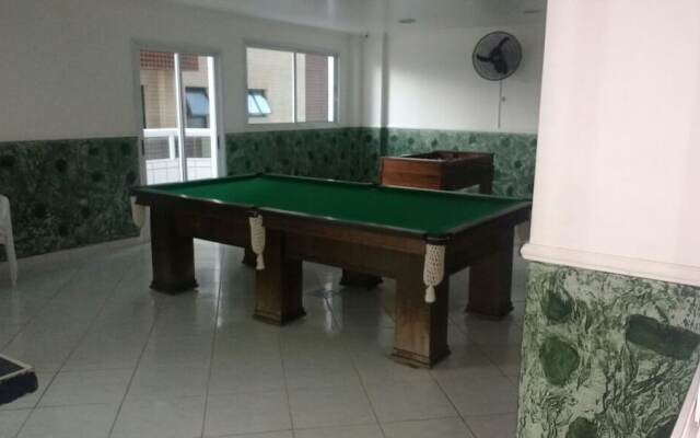 Apto. Pé na areia com Churrasqueira