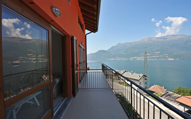 Bellano Perla Apt. 8