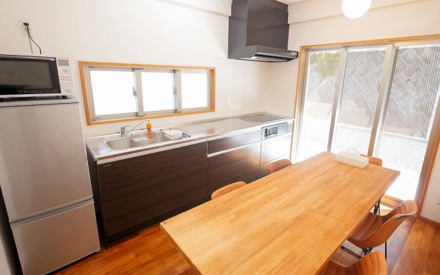 Miyakojima Terrace House