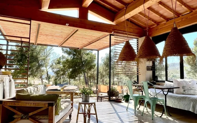 Simple Home