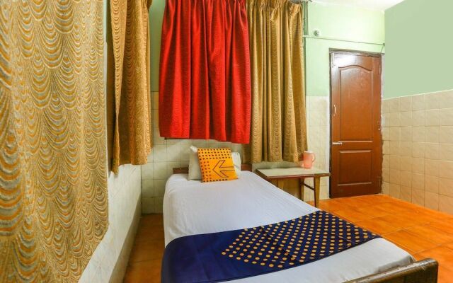 Spot ON 49012 New Adyar Guest House