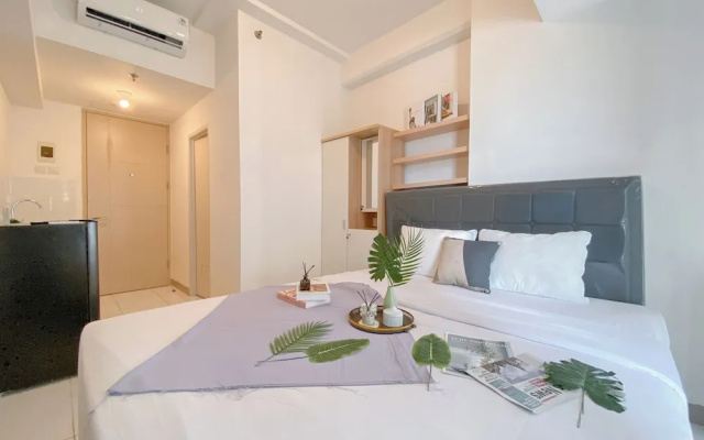 Cozy Studio at 15th Floor Tokyo Riverside PIK 2 Apartment – Guest Rooms – Jakarta