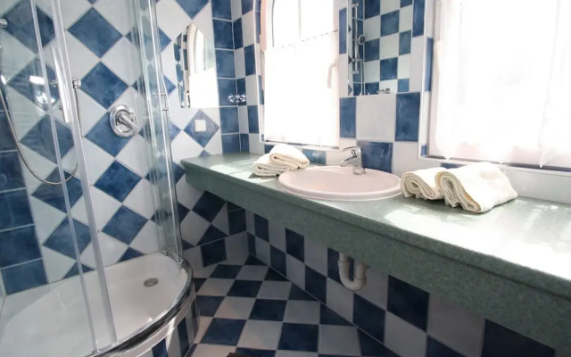 Spacious Holiday Home in Goldegg near Ski Lift