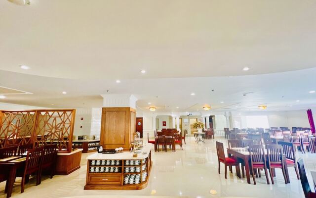 calyssa hotels & village
