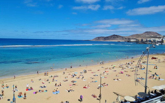 Luxury Suite Over The Beach
