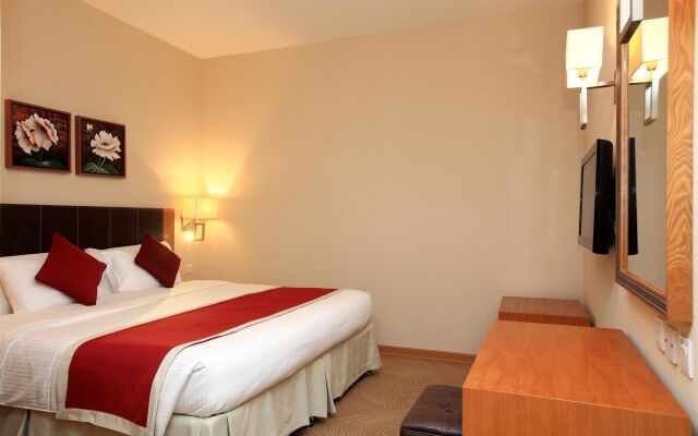 Golden Tulip Hotel